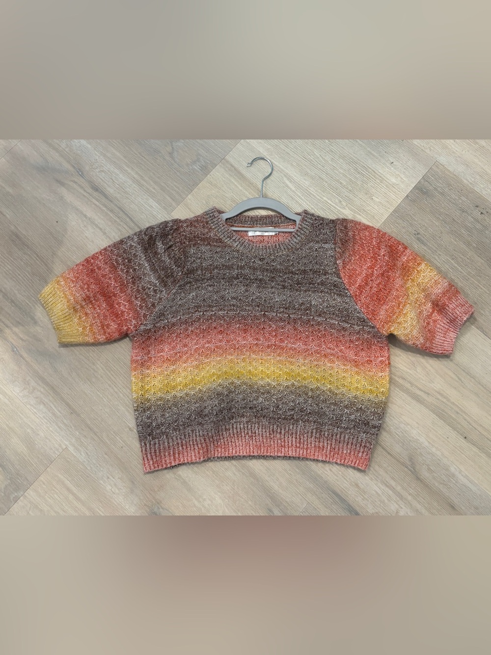Gradient Striped Crewneck Sweater. Size L